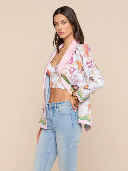 Gweny Blazer