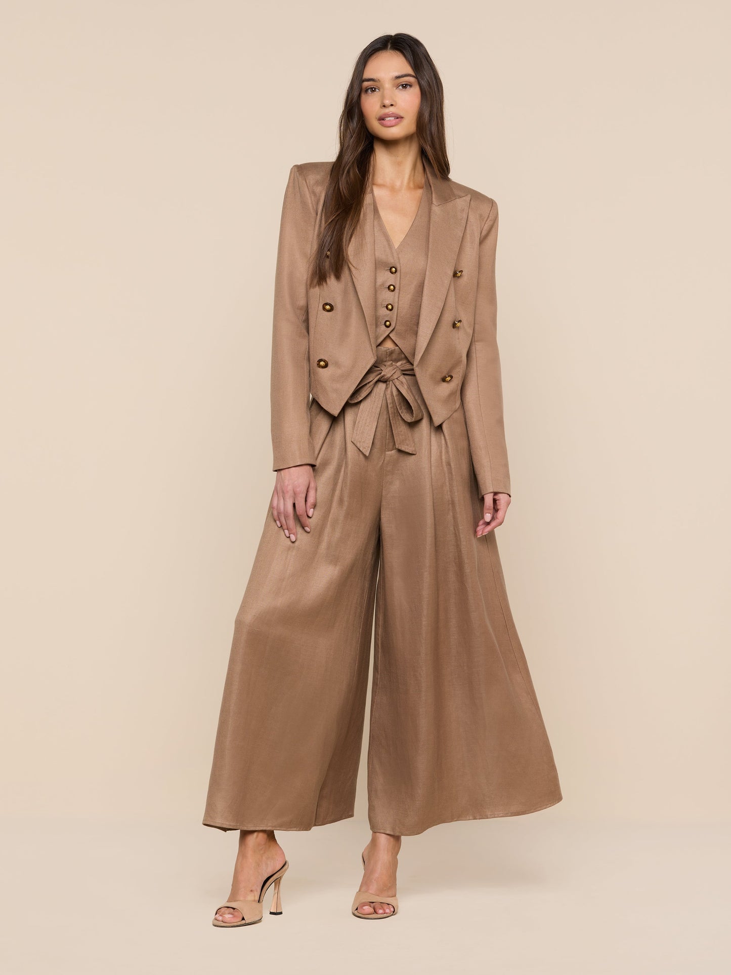 Lila Linen-Blend Blazer