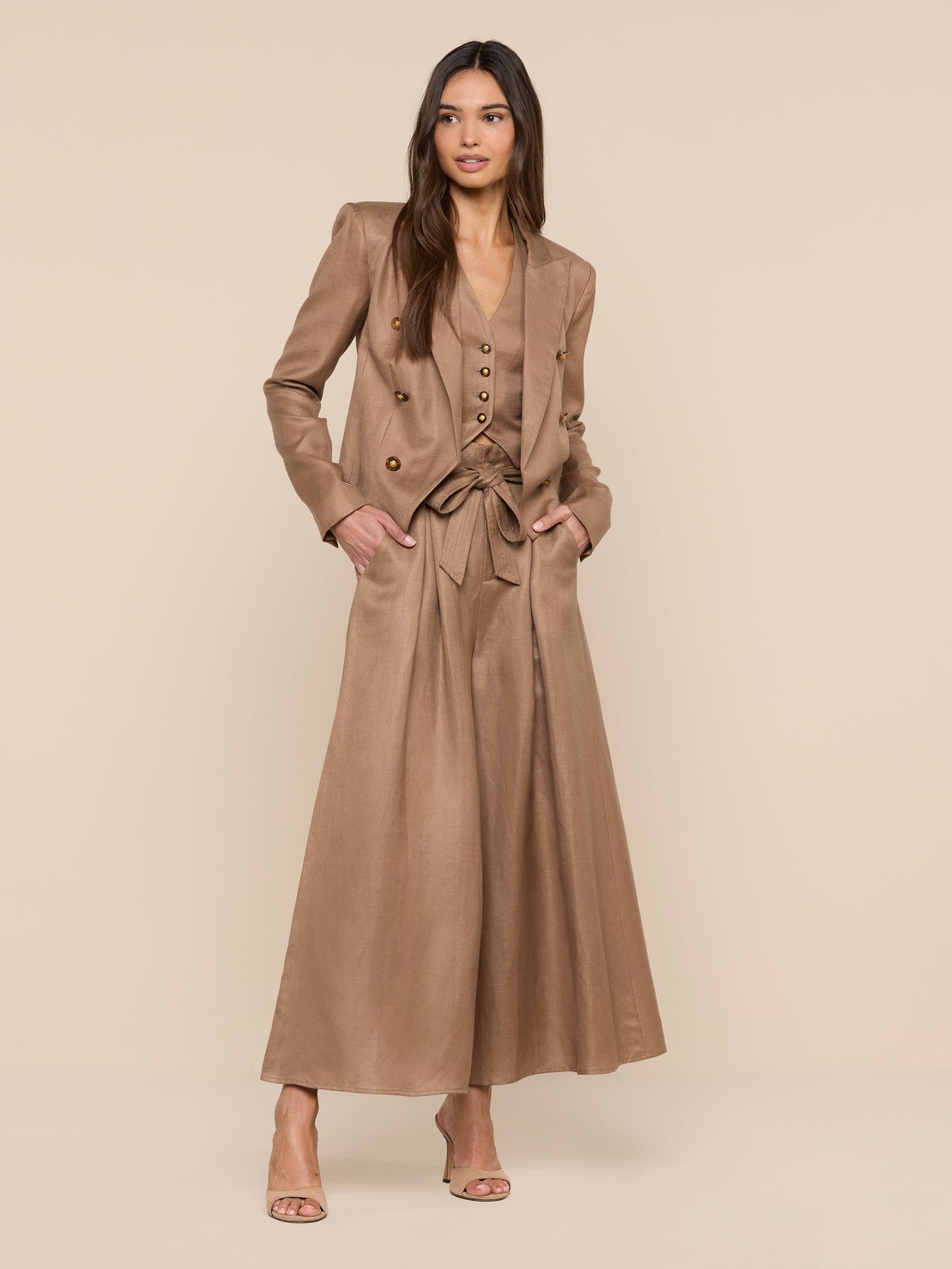 Lila Linen-Blend Blazer