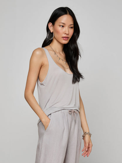 Celia Scoopneck Tank