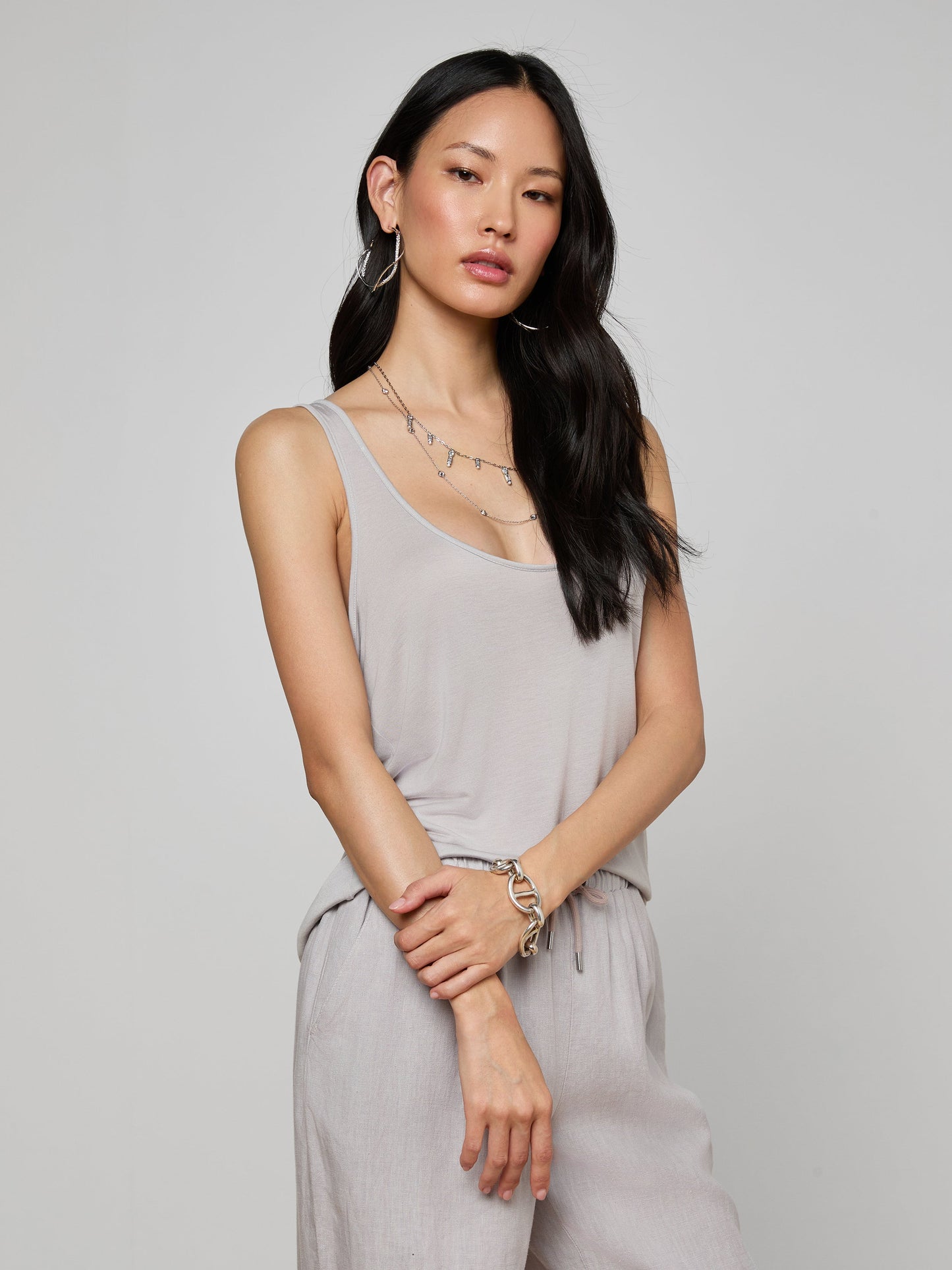 Celia Scoopneck Tank